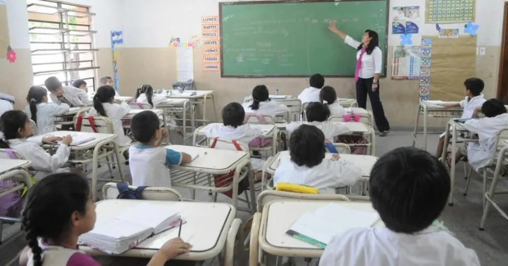 Resultados PAEB 2023 o cambios de escuela para preescolar, primaria y secundaria en el Estado de México