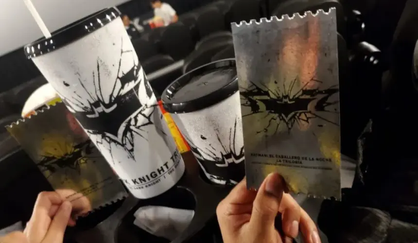  Vasos coleccionables por el reestreno de la trilogía de Batman: El Caballero de la Noche en la cadena de cines Cinemex. Foto: Cortesía