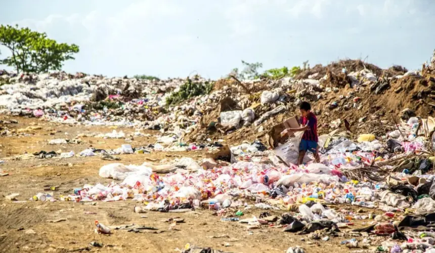 En México, urge combatir la pobreza desde la primera infancia. Foto:  Hermes Rivera