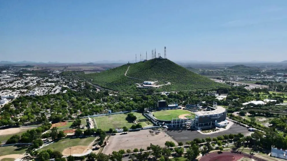 Anuncian que vendrán importantes obras para el municipio de Ahome. Foto: CortesíaD