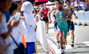 Crisanto Grajales conquista oro en Copa Mundial de Triatlón Weihai 2023