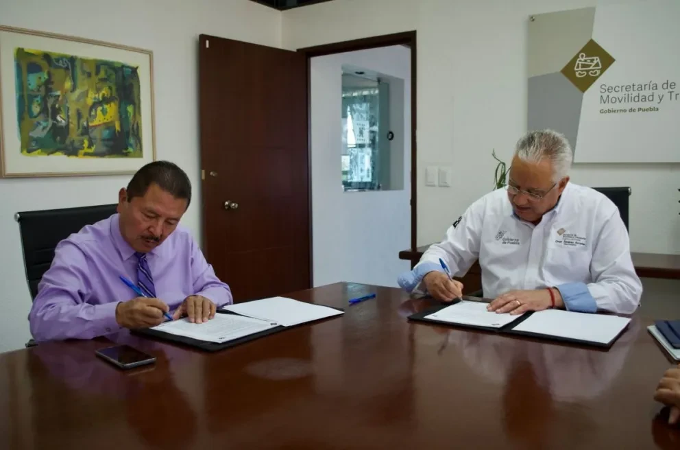 Puebla y Tlaxcala firman convenio de movilidad. Foto: Cortesía