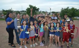 Con una fiesta deportiva y familiar, tres sectores del sur  de Culiacán celebran el Día del Vecino y la Vecina 