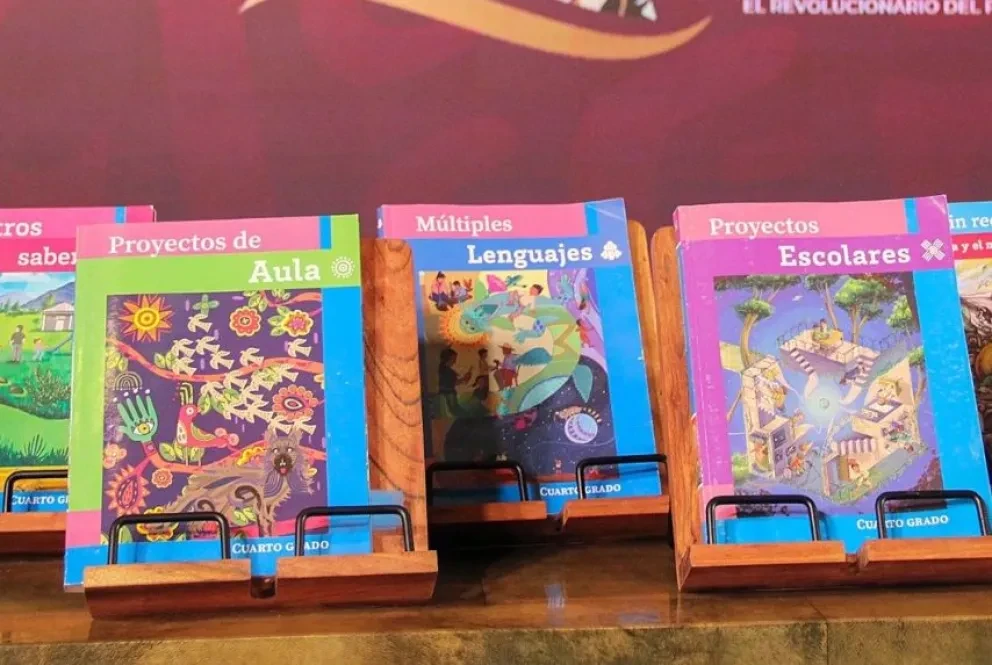 UNAM califica a los libros de texto como material de alto valor académico.