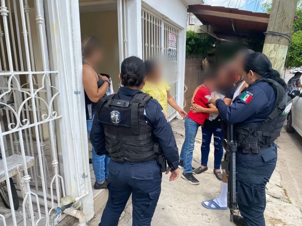 Policías de Sinaloa recuperan a niño extraviado en Culiacán 