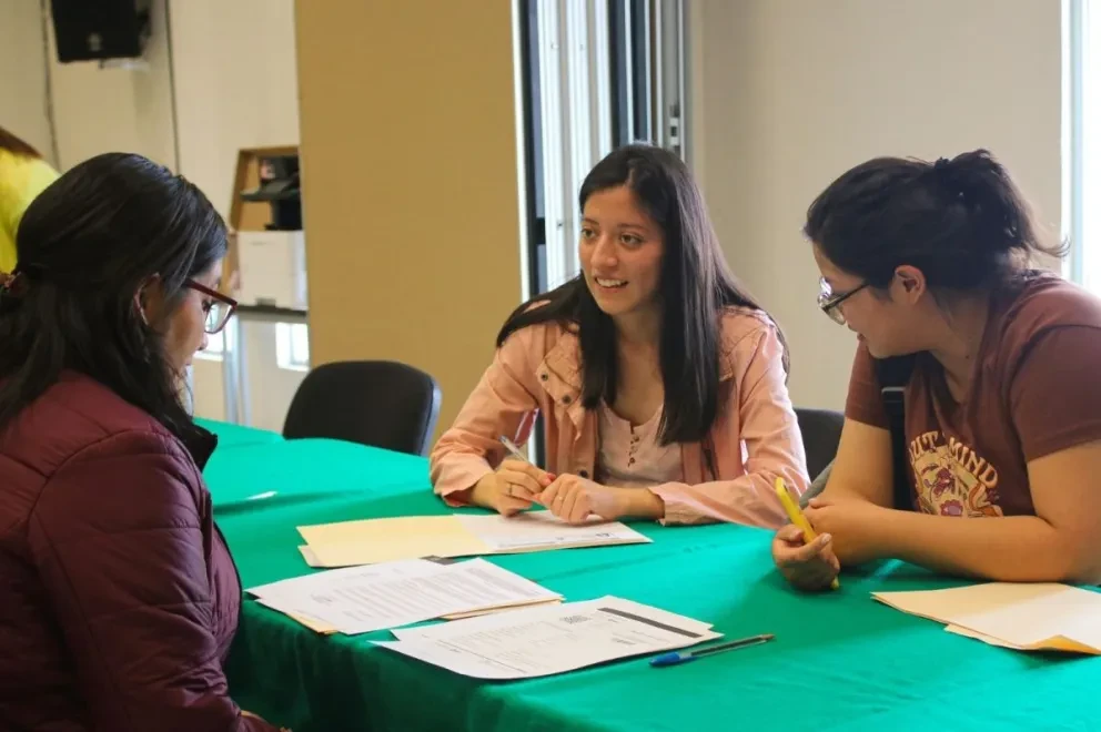Dónde inscribirse para las Becas Cozcyt de Zacatecas 2023. Foto: Cortesía