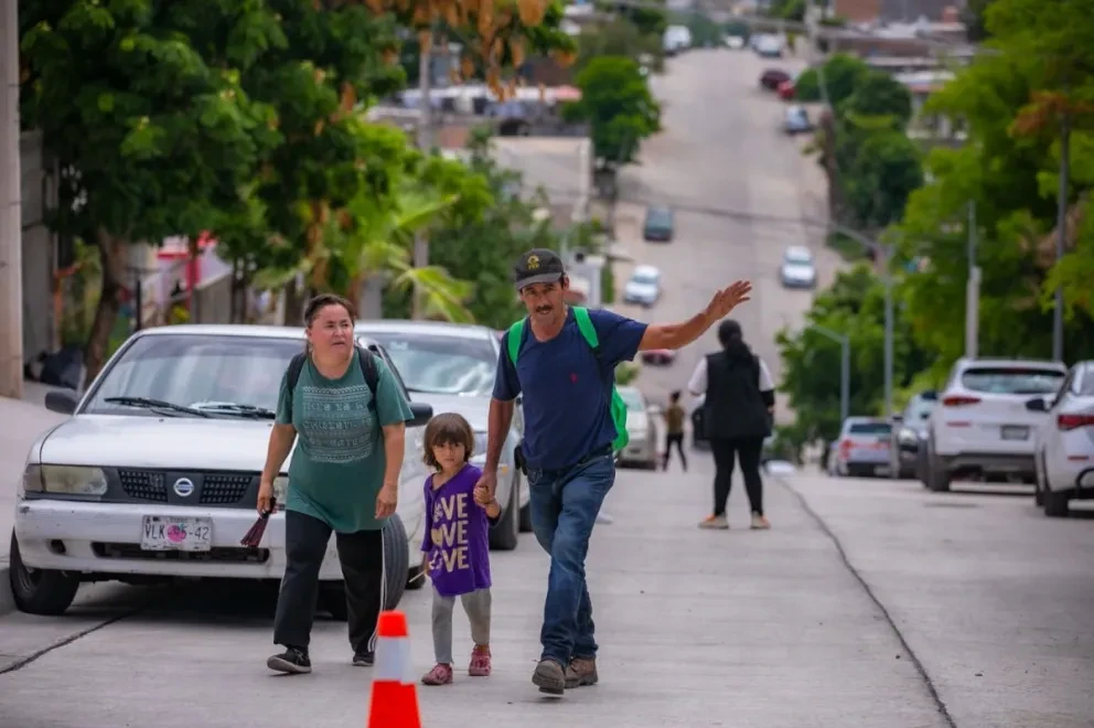Con la pavimentación de calles en distintos sectores de Culiacán, se realizan con el objetivo de una ciudad más segura, funcional y accesible para todos los ciudadanos.