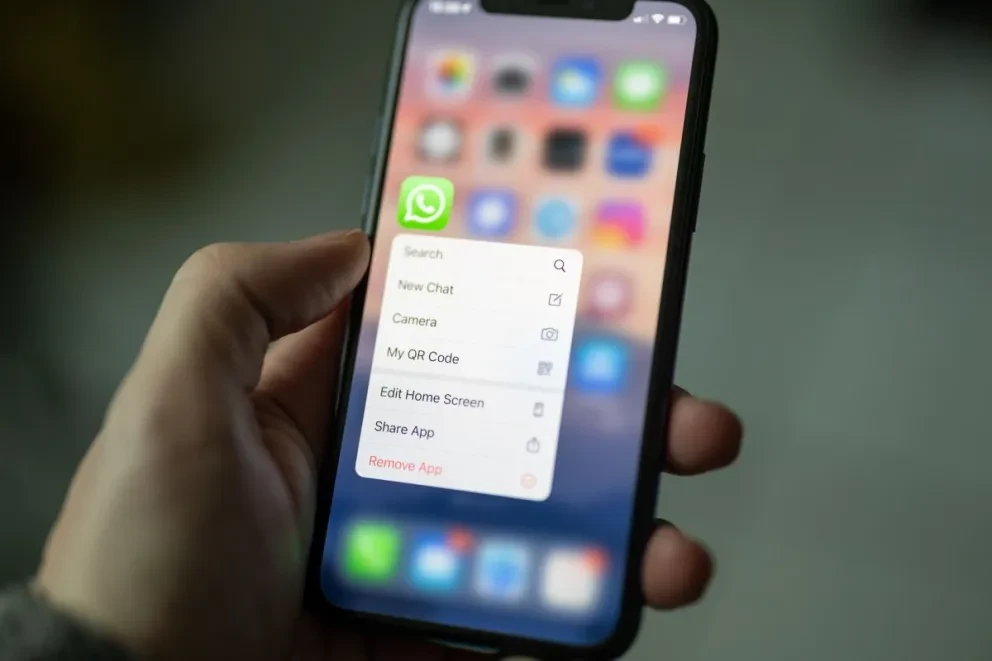 Cómo consultar el saldo de Mi Beca para Empezar desde WhatsApp y cuáles son los montos que recibirán en 2023. Foto: Dimitri Karastelev