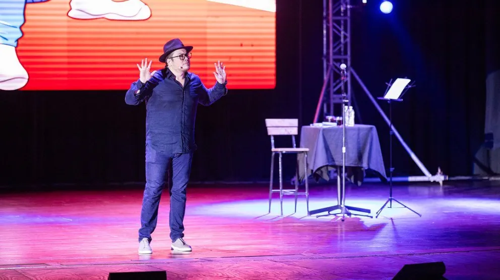 El comediante Franco Escamilla tiene programado un espectáculo en Puerto Vallarta, Jalisco. Foto: Cortesía