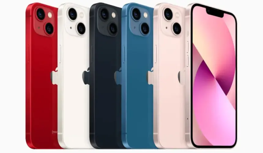 A pesar de que fue lanzado en 2021, el iPhone 13 sigue siendo una excelente opción para comprar un smartphone en 2023. Foto: Apple