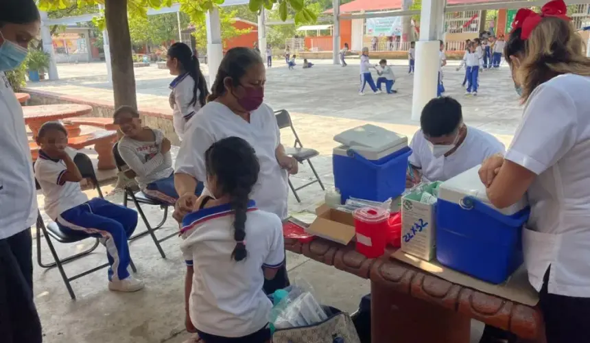 La campaña de vacunación contra el Virus del Papiloma Humano ya arrancó en Chihuahua. Foto: Cortesía