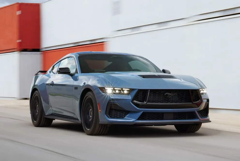 El Ford Mustang es el deportivo más icónico de la automotriz estadounidense, potencia pura al estilo americano. Foto: Cortesía