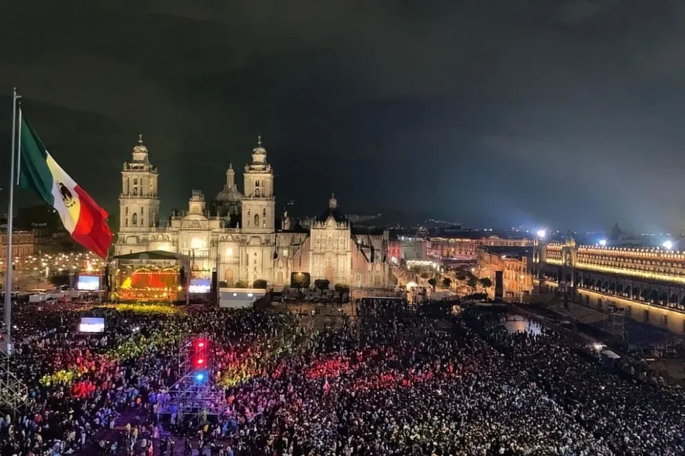 EN VIVO Grito de Independencia 2023 en el Zócalo de CDMX por Andrés Manuel López Obrador