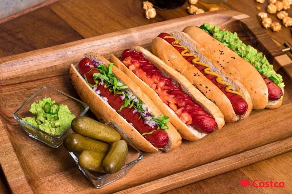 Un usuario de TikTok compartió el secreto para preparar los hot dogs de Costco en casa. Foto: Costco