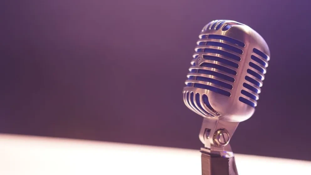 Culiacán. Invita a taller de Locución y Producción Radiofónica. Foto: Matt Botsford