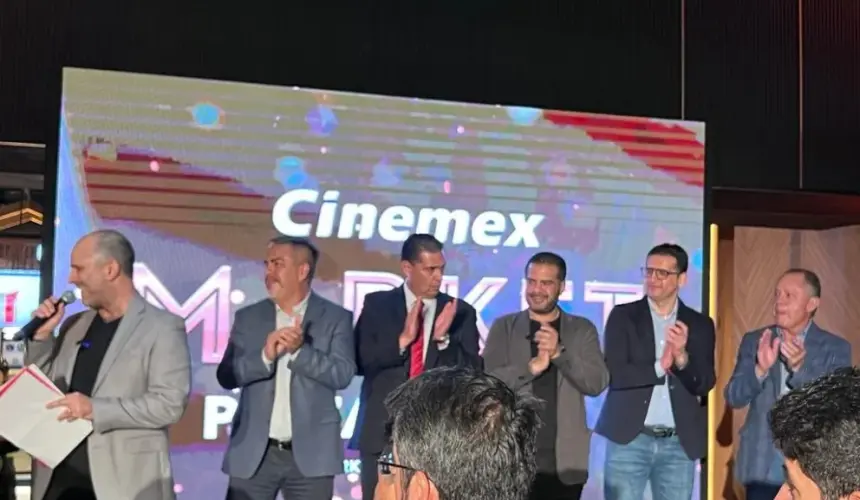 Cinemex Market en la Plaza Mayor, en León. Foto: Cortesía