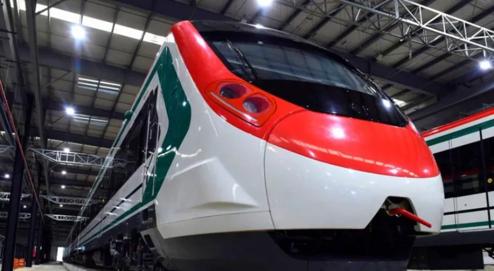 El tren interurbano México-Toluca registró 115 mil pasajeros en su primer fin de semana