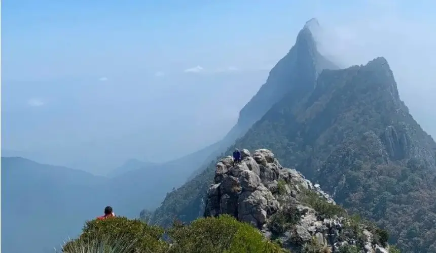 ¿Amante del hiking? La M en Monterrey es tu próximo reto