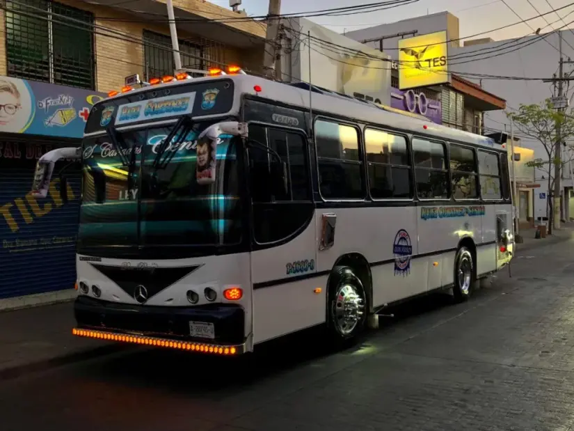 No habrá aumento de 18 pesos en tarifas de transporte público en Sinaloa Los estudiantes seguirán disfrutando de la tarifa especial de 3.50 pesos. Foto: Cortesía