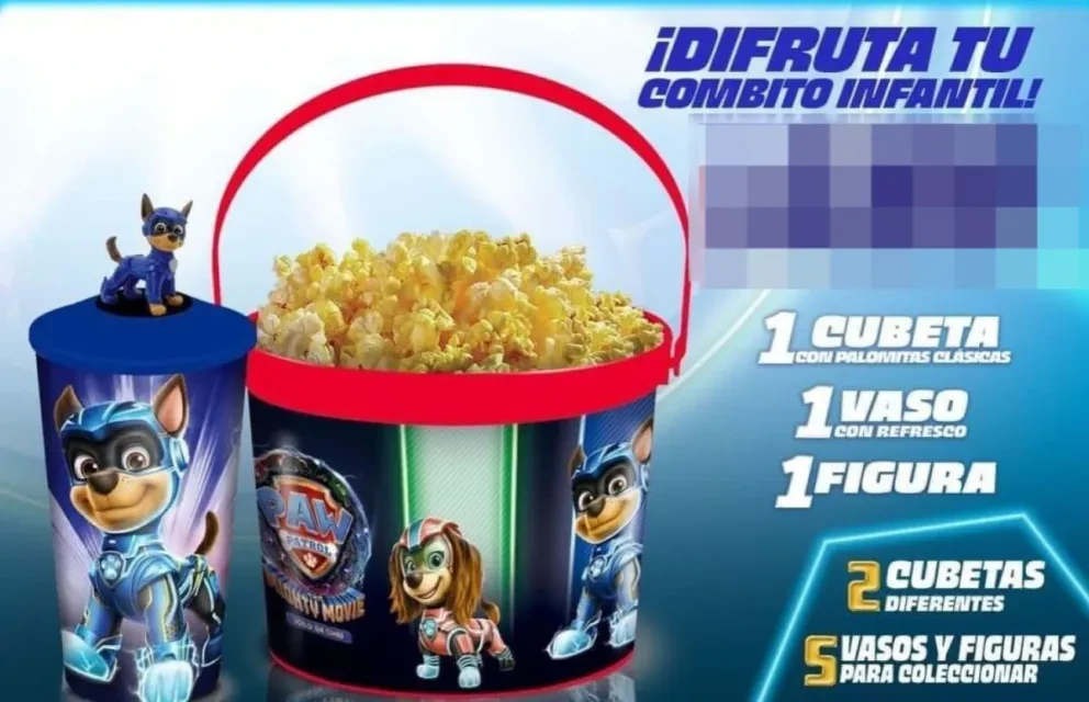 Vasos de colección y cubeta palomera de Paw Patrol en Cinemex. Foto: Cortesía