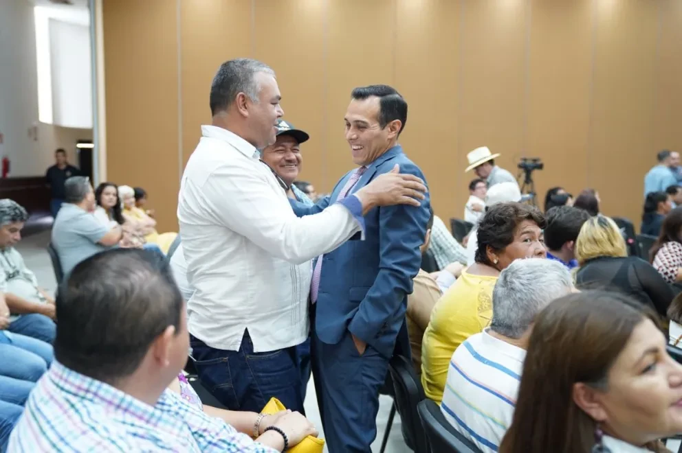 Rinde Diputado Jesús Ibarra Segundo Informe de Labores y Actividades Legislativas; en este año benefició a 8,917 personas.