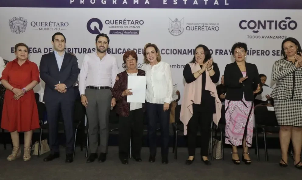 La entrega de escriruras en Querétaro es un compromiso cumplido, el cual fue asumido el pasado 4 de agosto. Foto:Cortesía