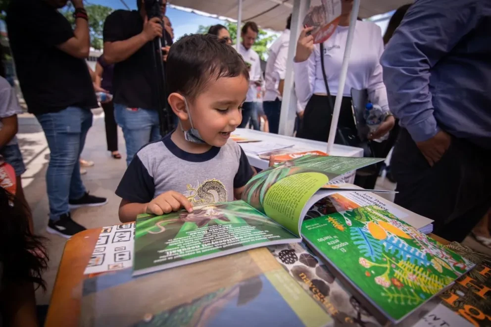 Con fomento a la lectura combaten la violencia en Alturas del Sur