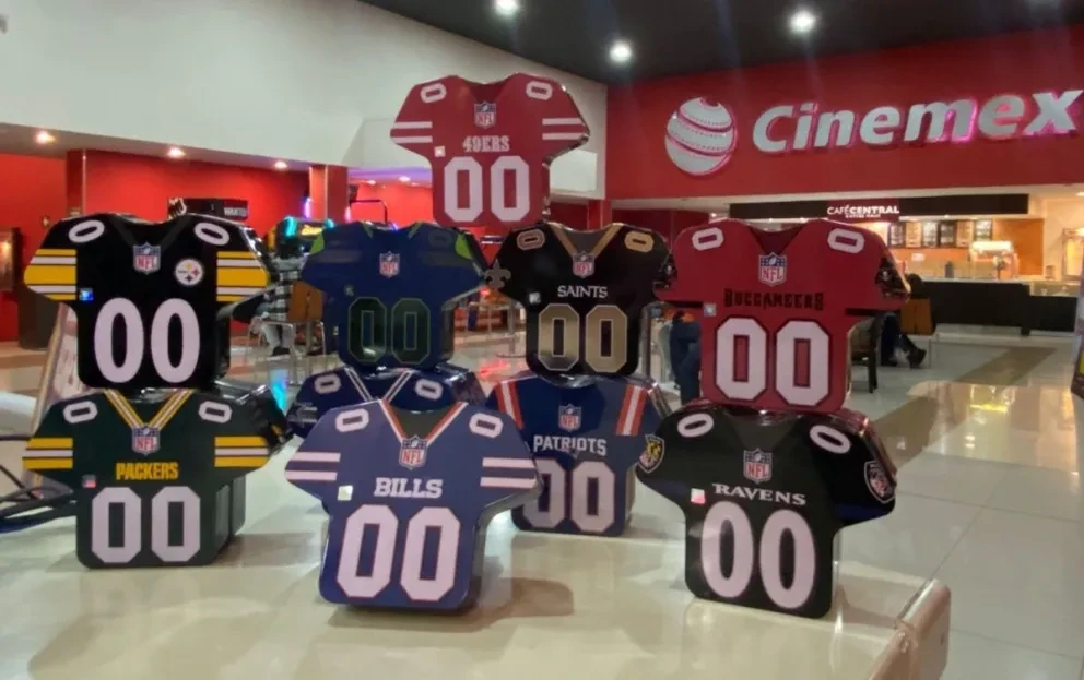 Lista de equipos de la NFL de los que hay palomeras disponibles en Cimemex y su precio. Foto: Cortesía