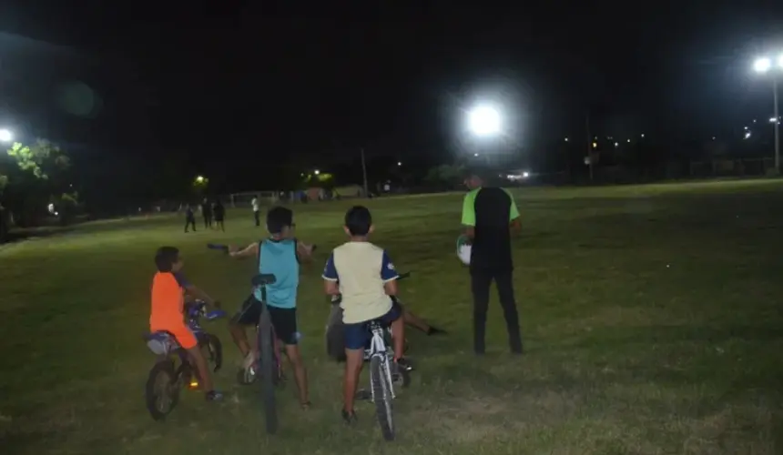 En las áreas recreativas se promueve la cohesión social, y ser generan espacios de encuentro, deporte y entretenimiento, y causan un impacto positivo en la salud de los seres humanos.  Fotos: Juan Madrigal