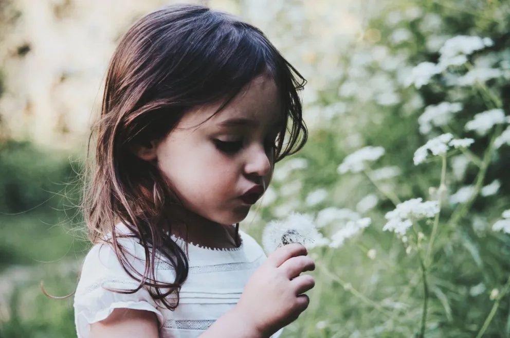 Frases emotivas para celebrar el Día de la Niña. Foto: Caroline Hernandez