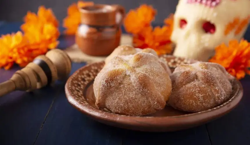 Pan de Muerto para celebrar a los ancestros