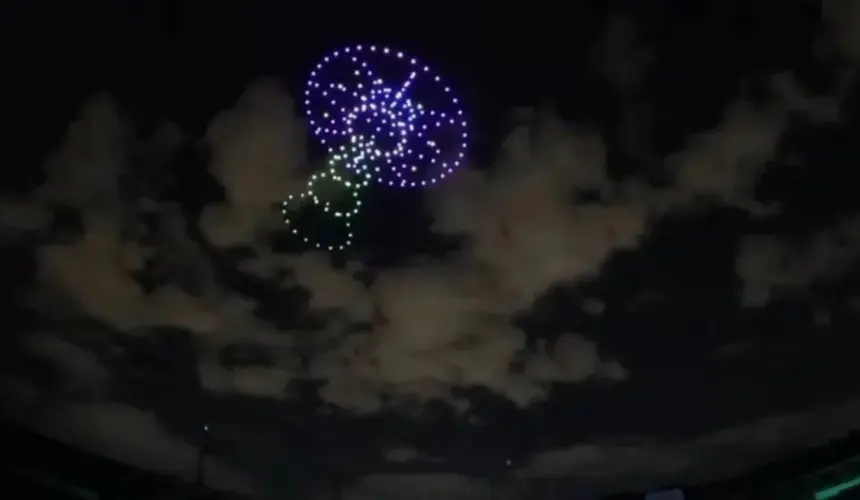 Puebla iluminó sus cielos gracias a Drones inteligentes