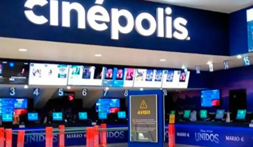 Cinépolis baja el preció de sus entradas a salas y pone en descuentos sus combos.