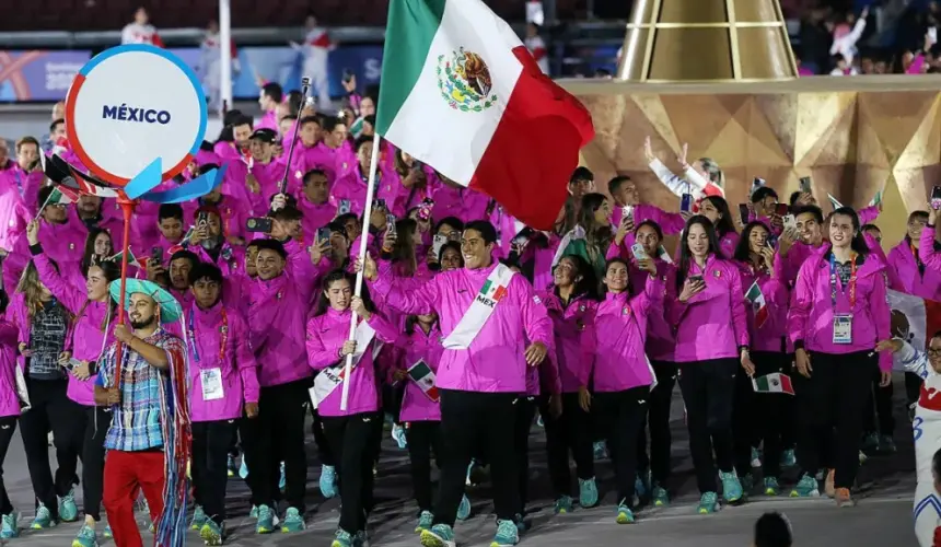 Así desfilaron los mexicanos en la inauguración de Juegos Panamericanos Santiago 2023 