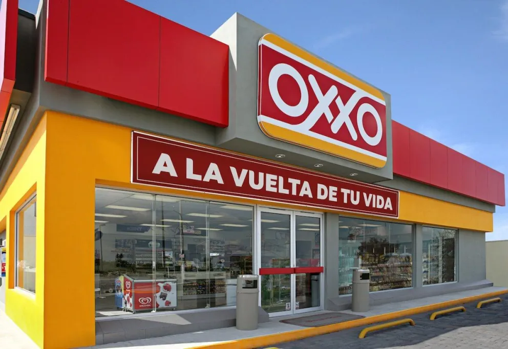 Cuánto cobrará Oxxo a clientes de Banorte por hacer retiros en efectivo.