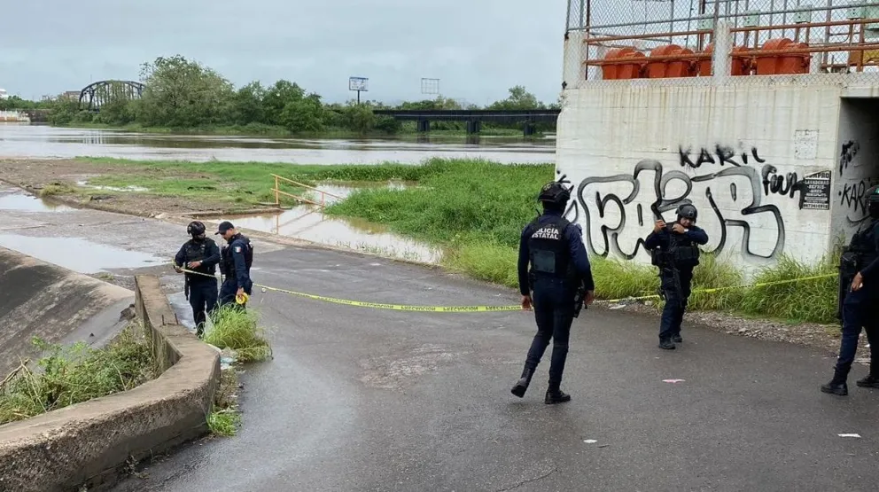 Cerrado el paso a la circulación en la presa derivadora en Culiacán.