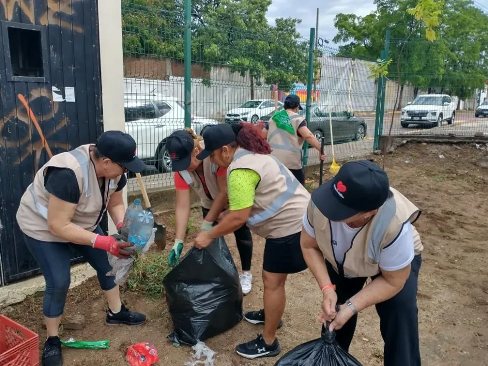 Otros de los espacios públicos que fueron embellecidos en la ciudad fueron: el parque Monte de San Pablo del fraccionamiento Alturas del Sur y las unidades deportivas Finisterra y Loma de RodrIguera.