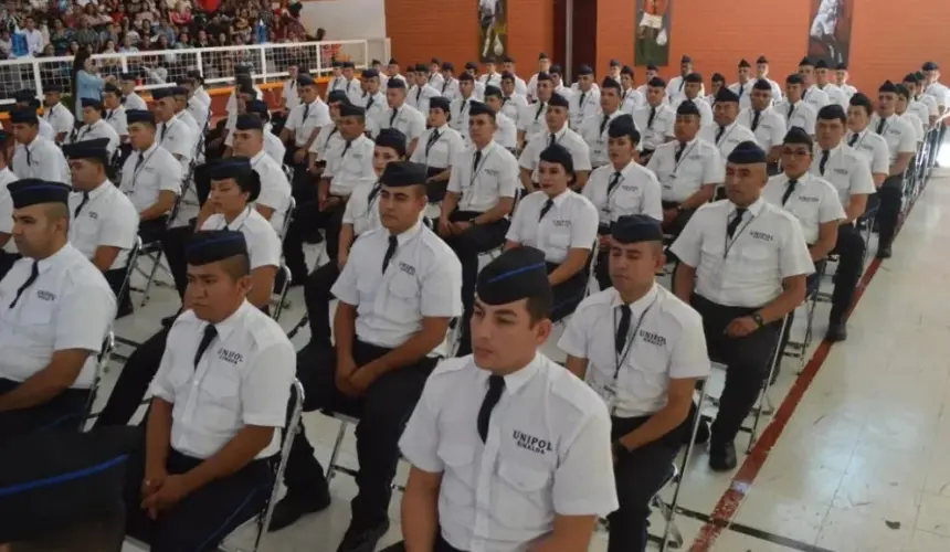 Se gradúan 62 policías preventivos en Mazatlán, Sinaloa.