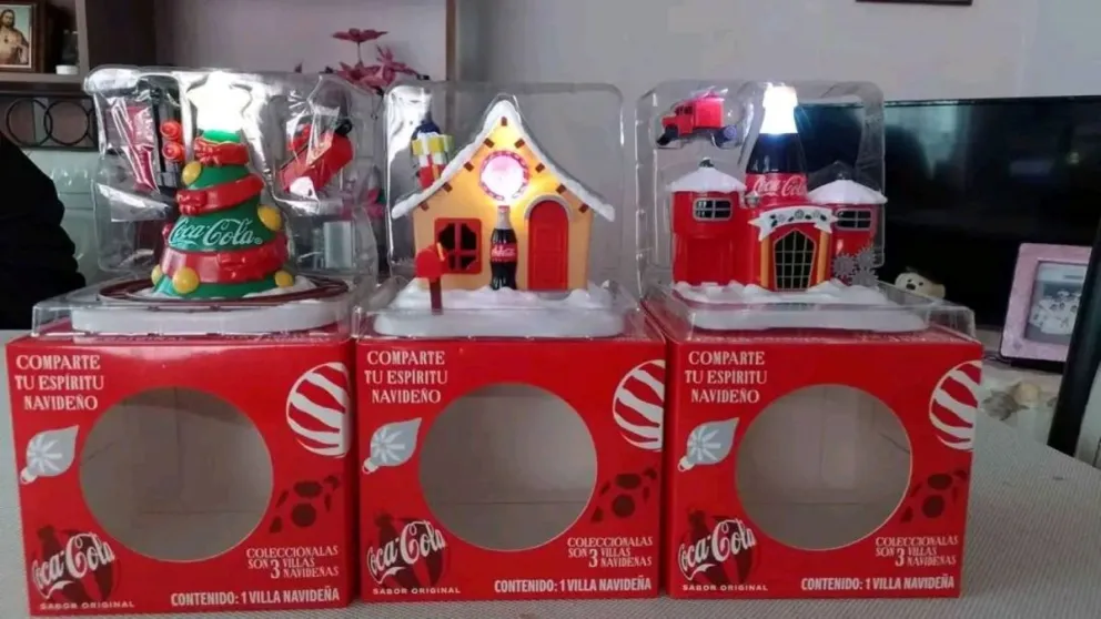 Villas Navideñas de Coca Cola llegan a Oxxo. Foto: Cortesía