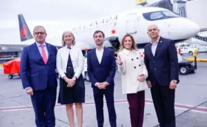 Inicia operaciones Air Canadá en Monterrey; qué días son los vuelos directos a Toronto y cuál es el costo