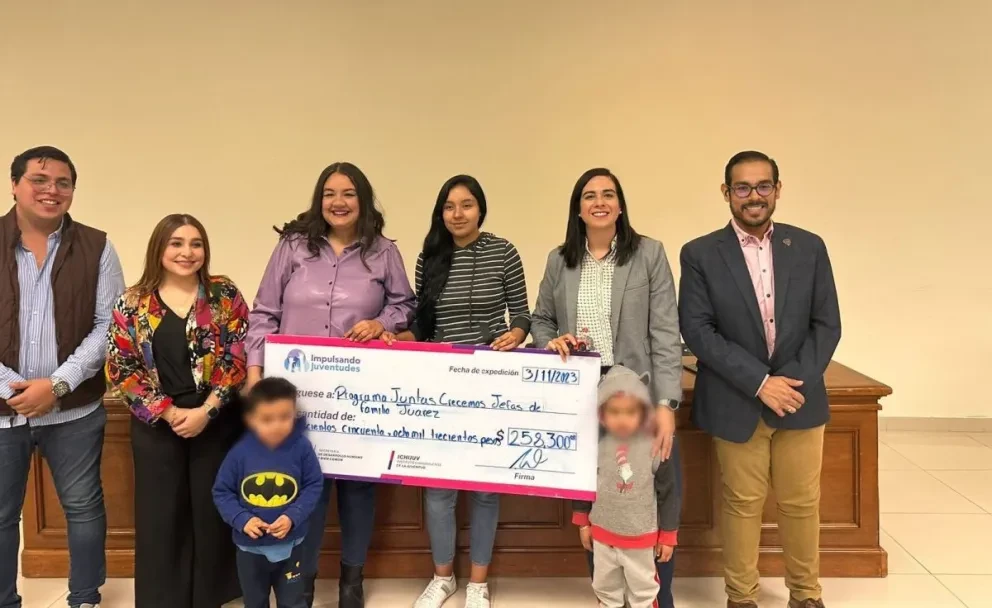 Apoyan a jóvenes para que sigan estudiando en Ciudad Juárez. Foto: Cortesía