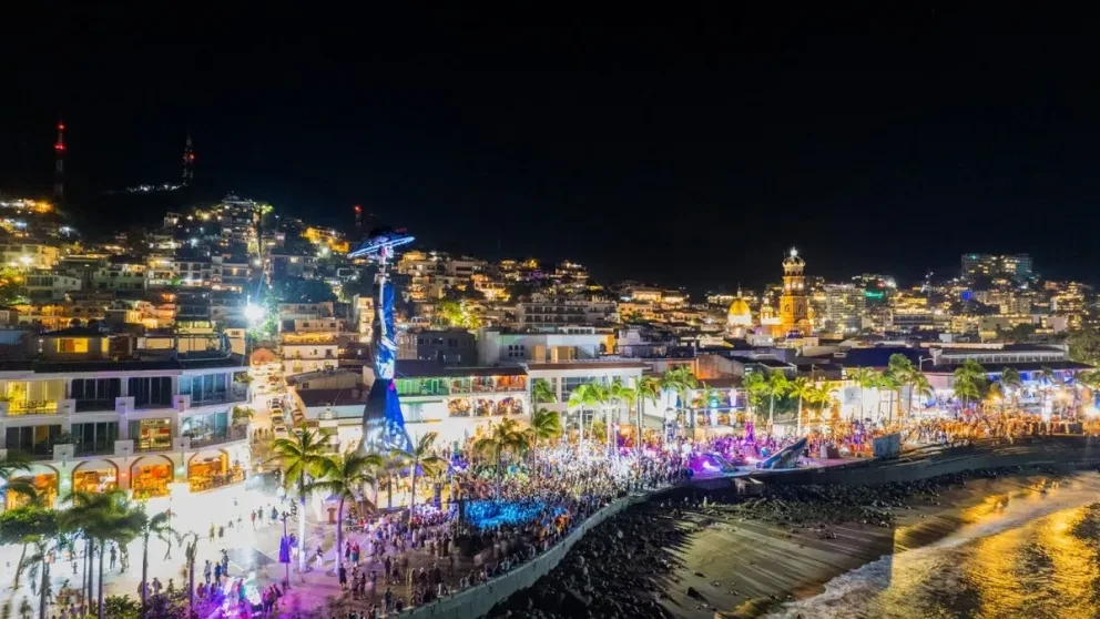 Puerto Vallarta le gana a Zapotlanejo y rompe el record de la Catrina más granade del mundo