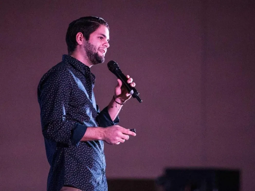 Influencer Farid Dieck dará charla gratis para jóvenes en la Feria del Libro de Culiacán: ¿cuándo y a qué hora será?