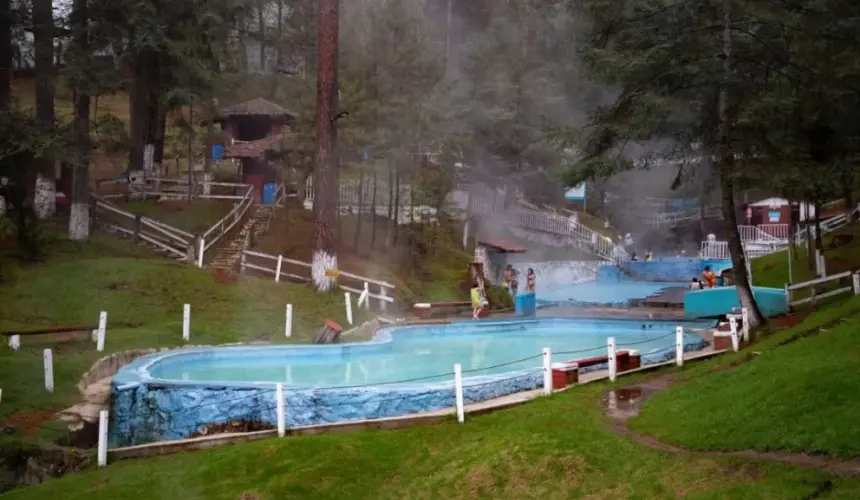 Rancho Viejo Los Azufres es catalogado por tener las aguas termales más famosas del mundo.