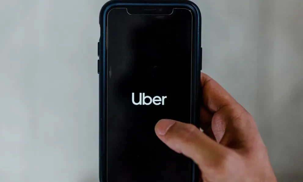 UBER.