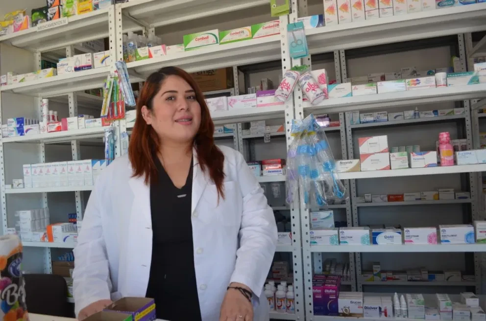 Lo que motiva a Madelyn es ver los resultados en sus pacientes, ya que cuando siguen un tratamiento y hacen cambios positivos, le agradecen y reconocen que ha valido la pena su esfuerzo al cambiar hábitos y mejorar su calidad de vida. Fotos: Juan Madrigal