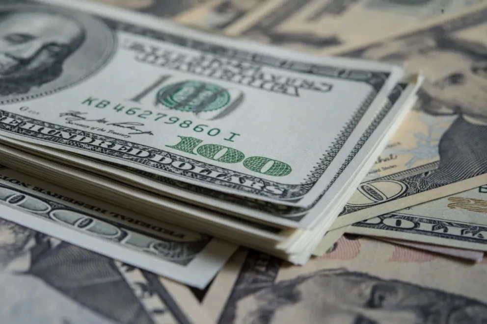 Precio del dólar hoy viernes 1 de diciembre de 2023. Foto: Cortesía