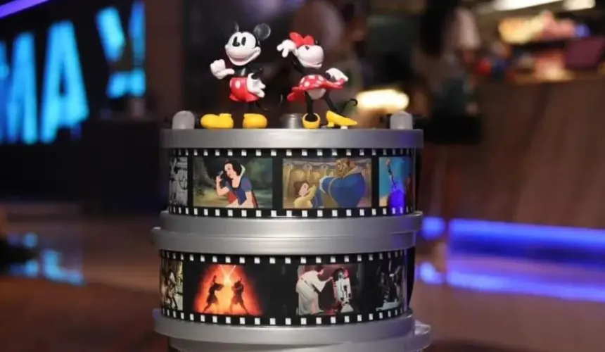 Ya están circulando las imágenes de la palomera de Disney que lanzará Cinemex en diciembre. Foto: Coleccionando