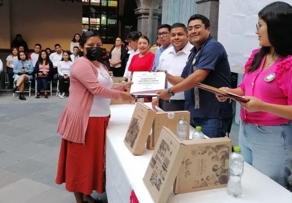 Aspectos de la ceremonia de graduación. Foto: Cortesía