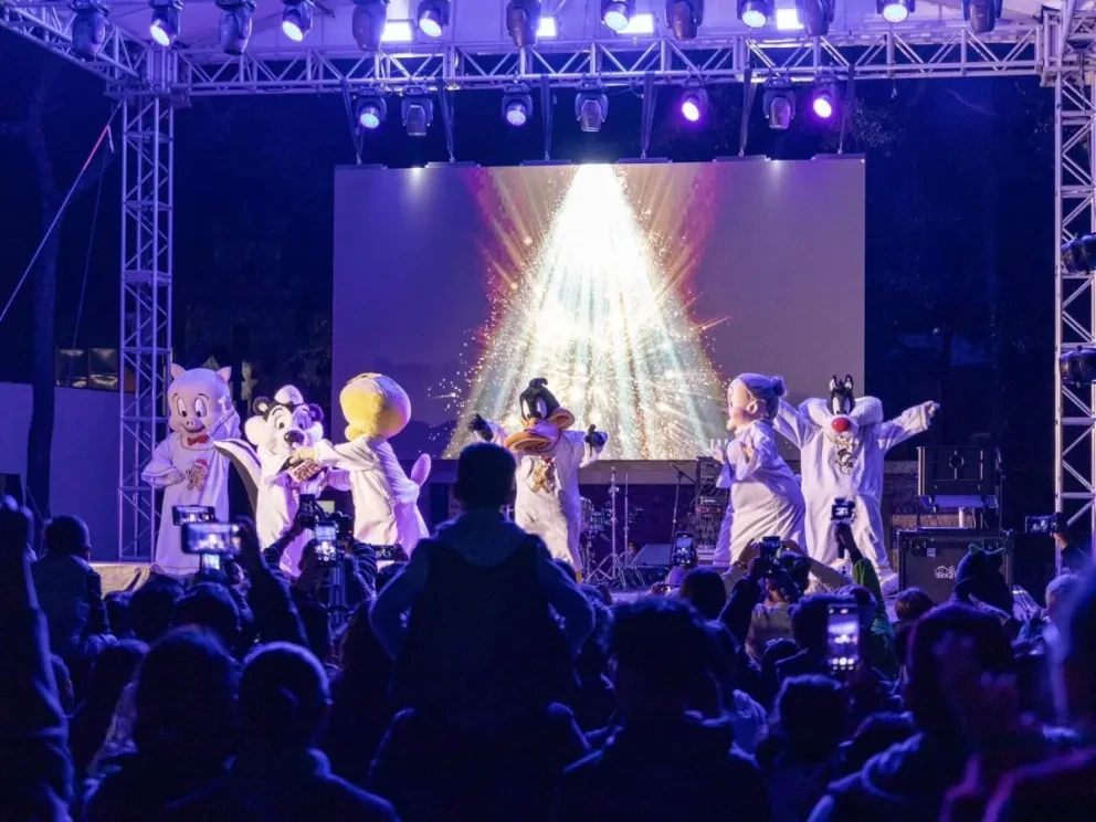Six Flags México con el deslumbrante evento Christmas in the Park.